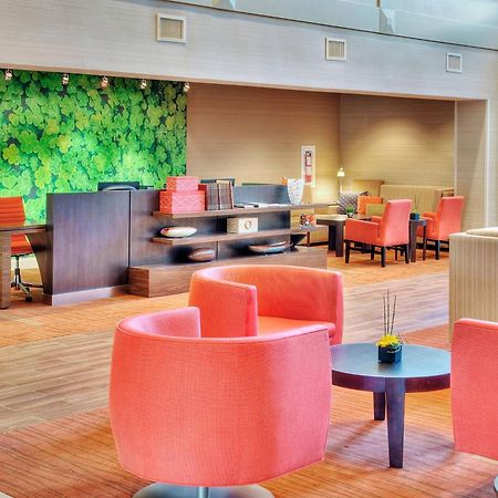 Courtyard By Marriott Erie Ambassador Conference Center Hotel Luaran gambar